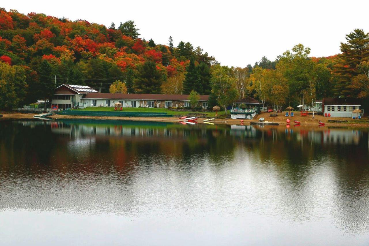 Algonquin Lakeside Inn Dwight Luaran gambar